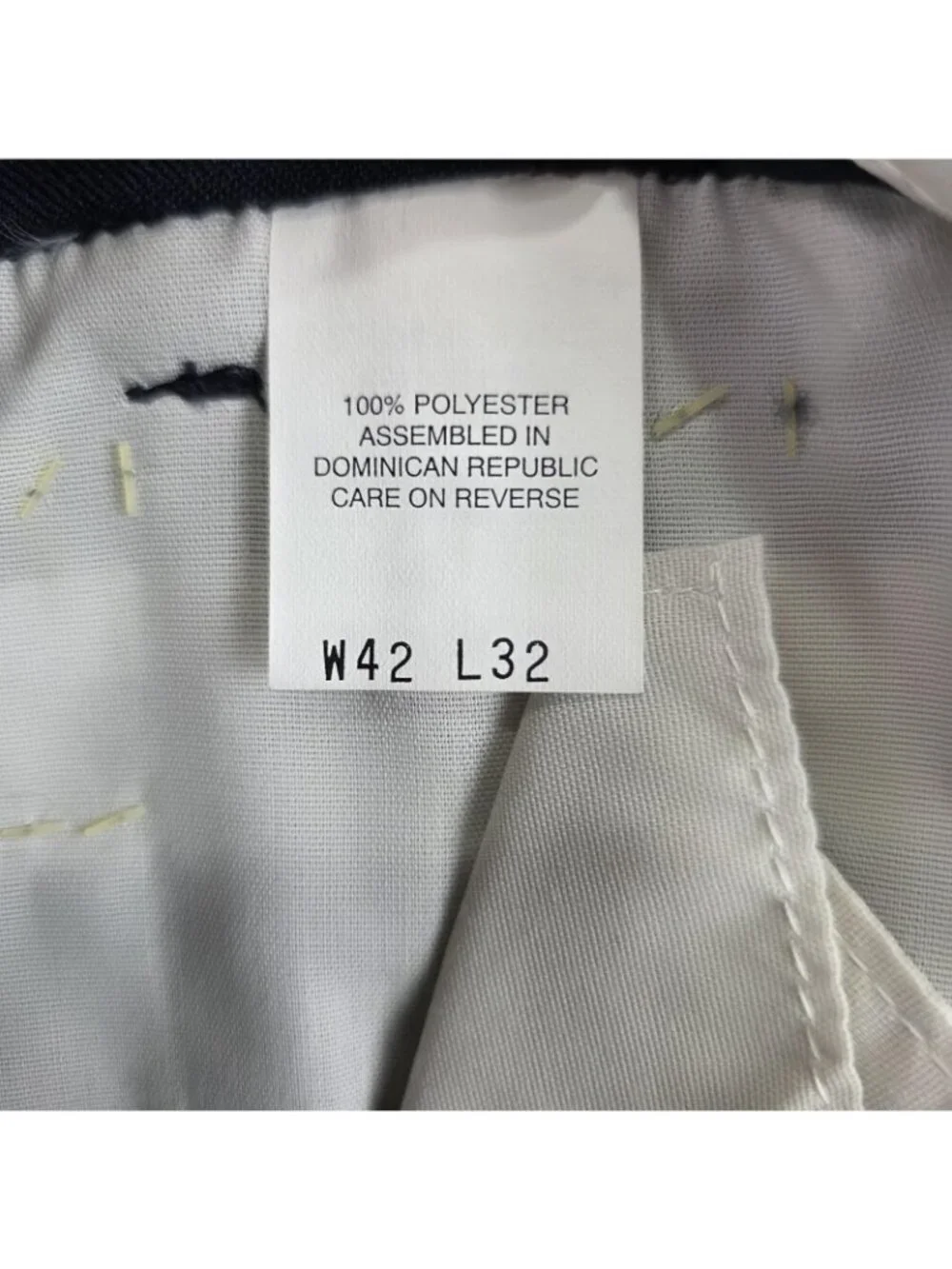 Levi's Action Slacks Pants Mens 42x32 Navy Blue Flat Front Dress Pants NWT